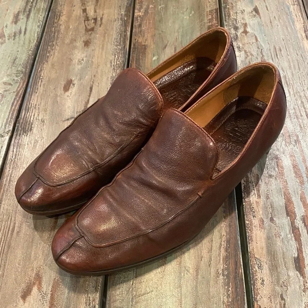 Vince Camuto Ennah Mens Loafers Brown Leather Shoes, Heel Drag, Size 9 Embossed